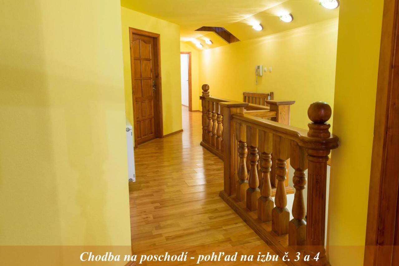 Ubytovanie Adina Poltar Exterior photo